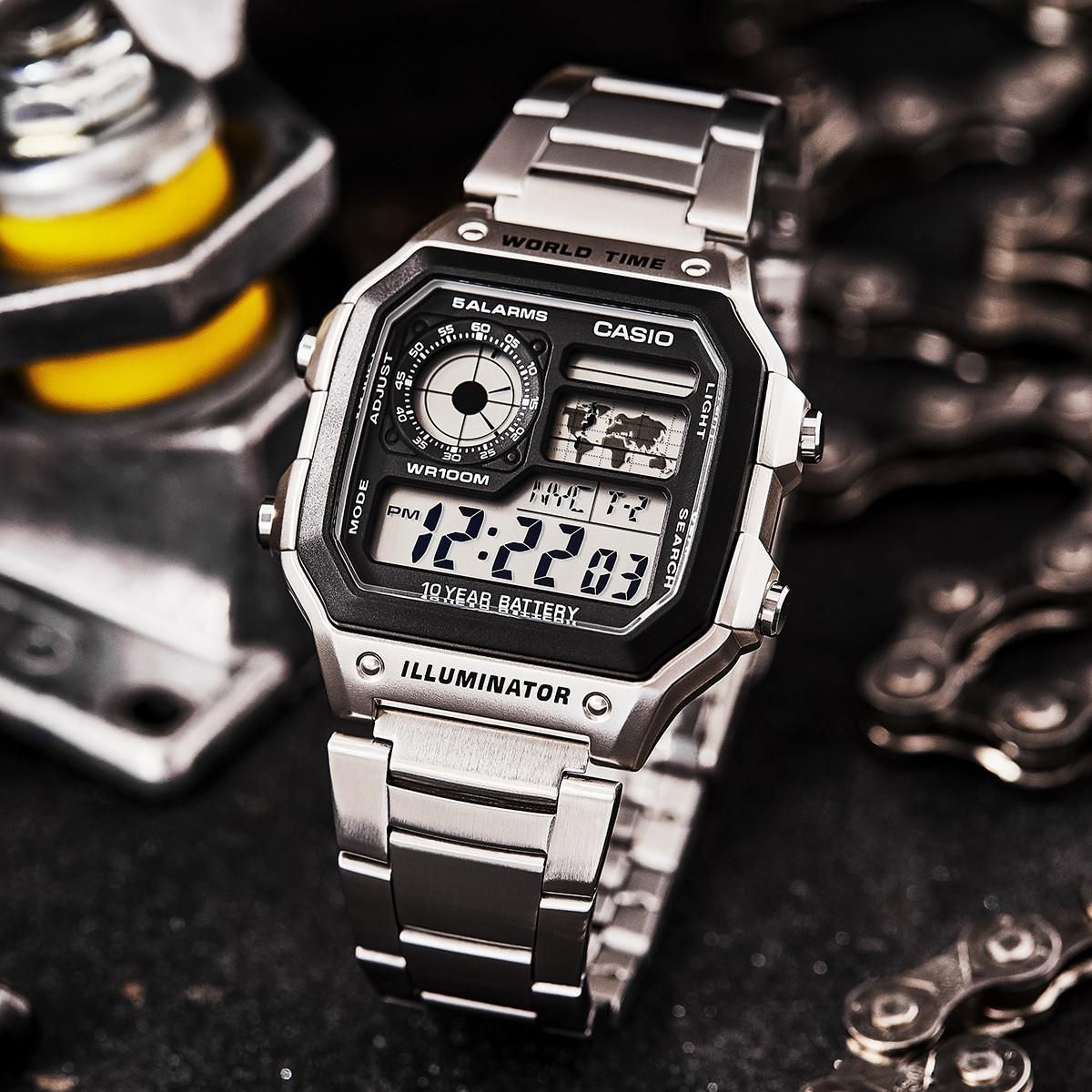 卡西欧(CASIO)男表 小方表运动系列多功能户外防水男表 银色